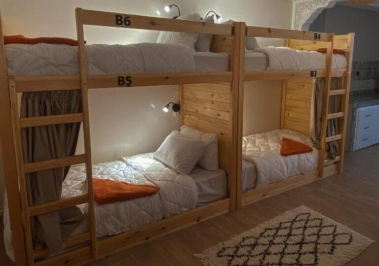 – Good Wi-Fi – Coworking Space – Rooftop with Sea View – Fresh & Local Breakfast – Surf – Yoga (1280 x 900 px) (8)